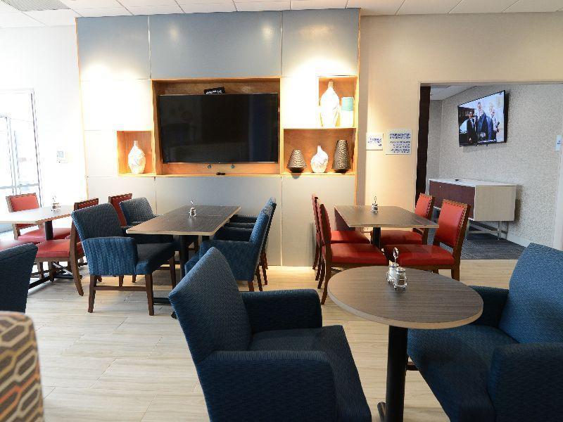 Holiday Inn Express & Suites Chicago North Shore - Niles By Ihg Екстер'єр фото