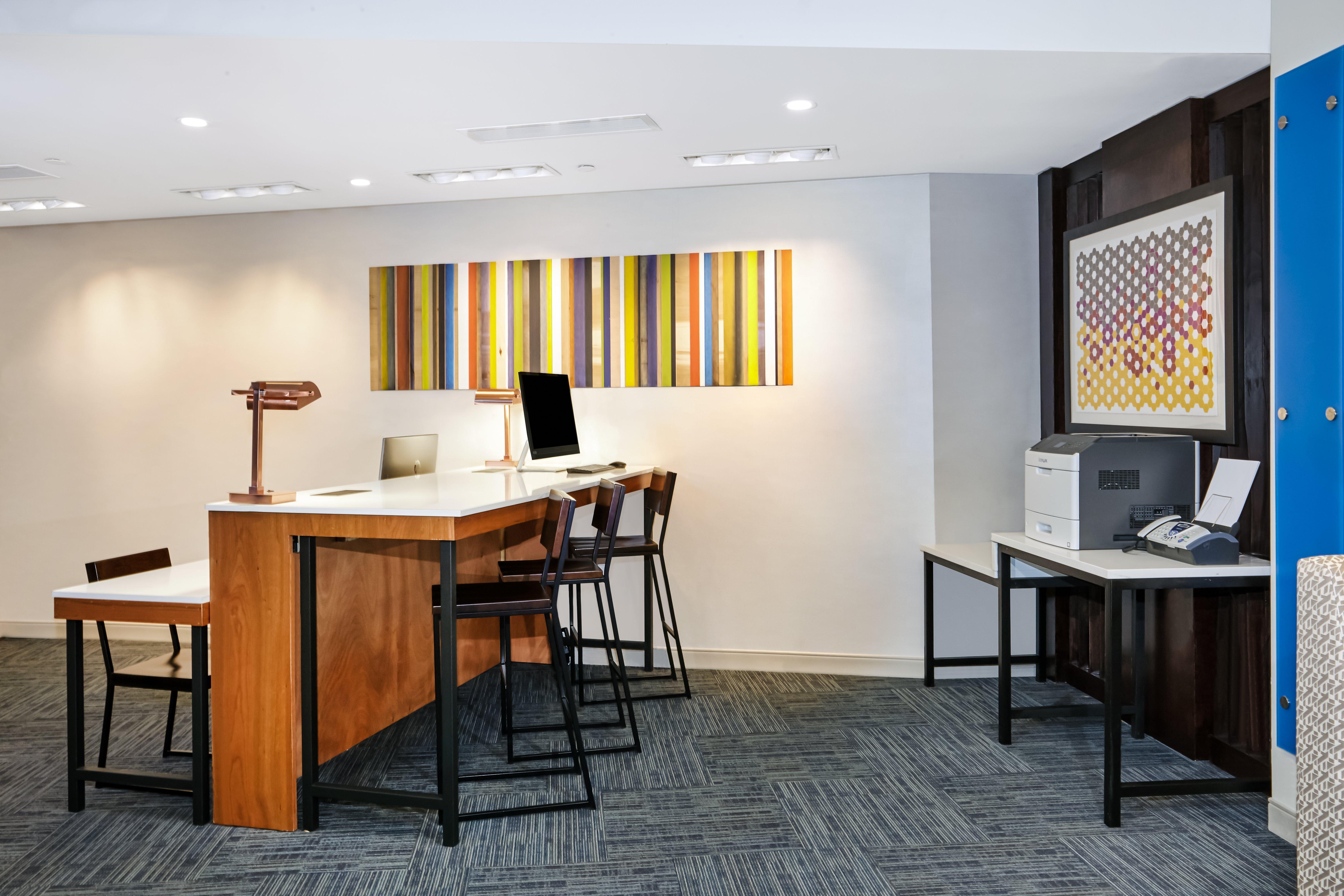 Holiday Inn Express & Suites Chicago North Shore - Niles By Ihg Екстер'єр фото